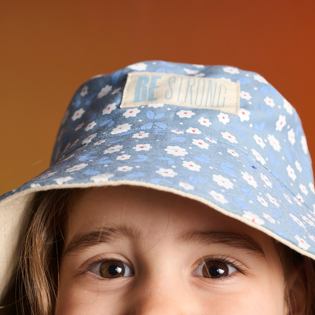 Bucket hat Reversible Be Strong